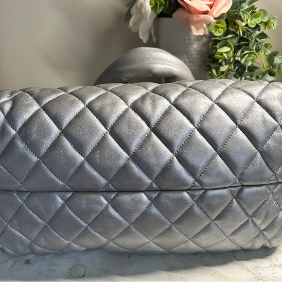 Excellent Chanel Quilted Cocoon Tote, Great for outings - Picture 9 of 13